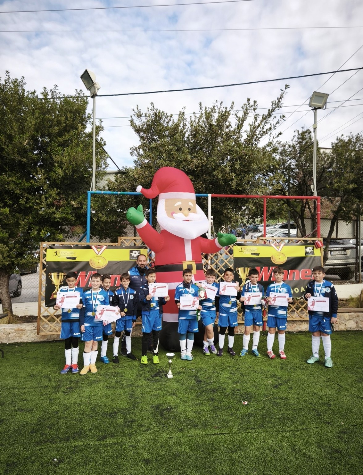 Εορταστική ομαδική βράβευση αθλητών του Απόλλωνα Καισαριανής